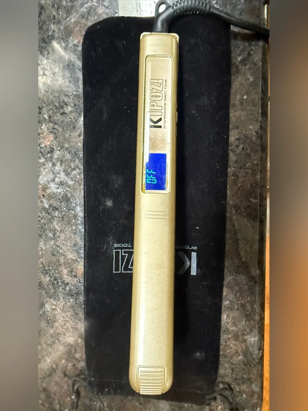 Kipozi Gold Digital Flat Iron Hair Straightener - Gold
